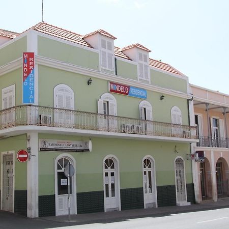 לינה וארוחת בוקר Mindelo Residencial מראה חיצוני תמונה
