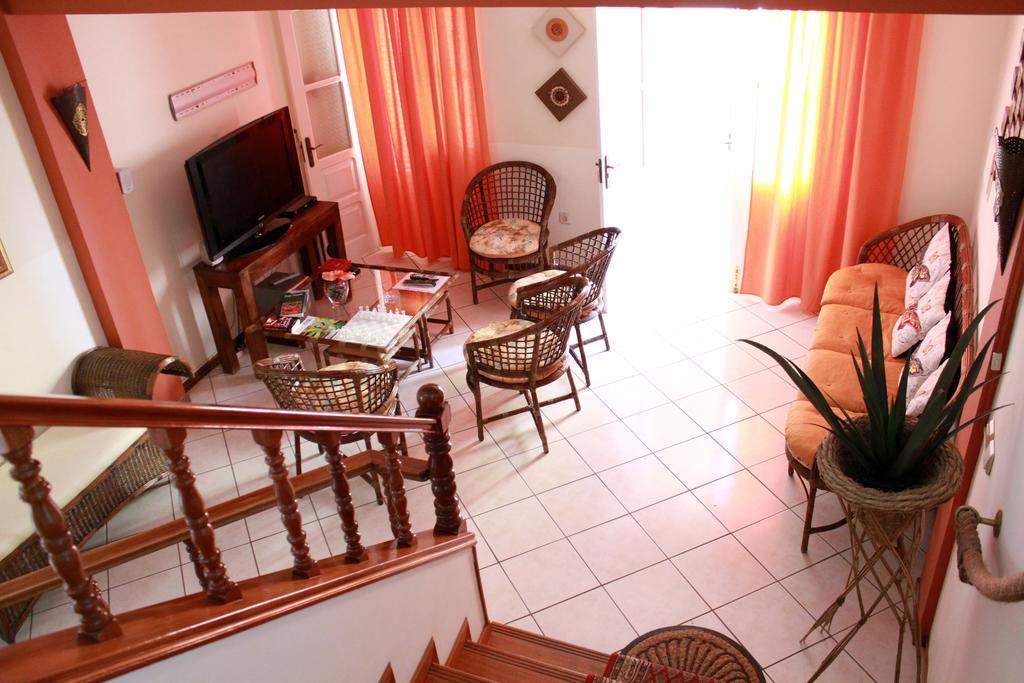 לינה וארוחת בוקר Mindelo Residencial מראה חיצוני תמונה