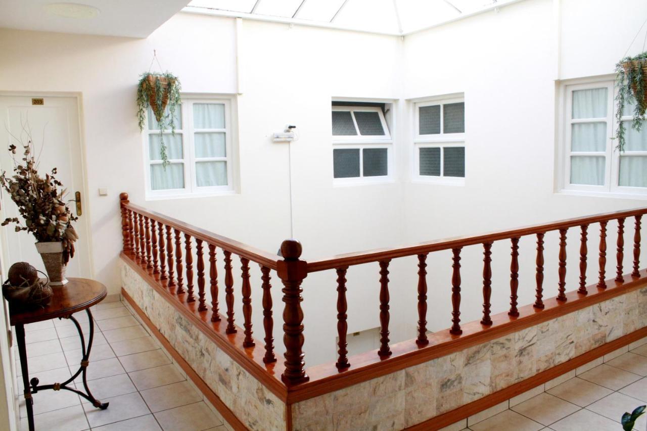 לינה וארוחת בוקר Mindelo Residencial מראה חיצוני תמונה